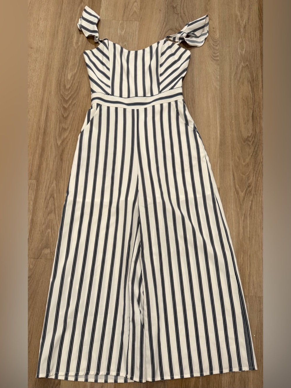 Main Strip Striped Wide Leg Jumpsuit Ruffle Sleeve White Navy blue S small